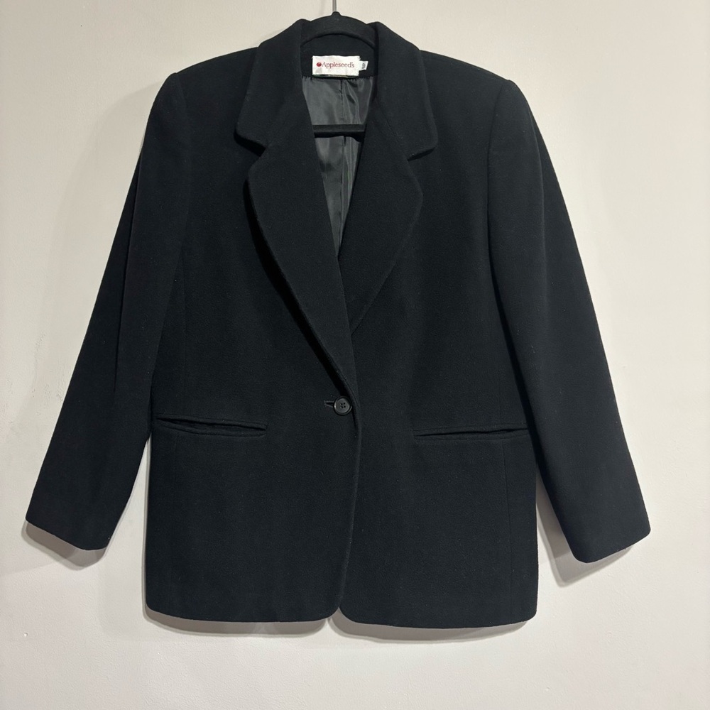 Appleseed's‎ Classic Black Blazer